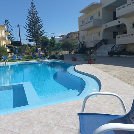 Agia Marina Michalis Litinas Apartments מראה חיצוני תמונה