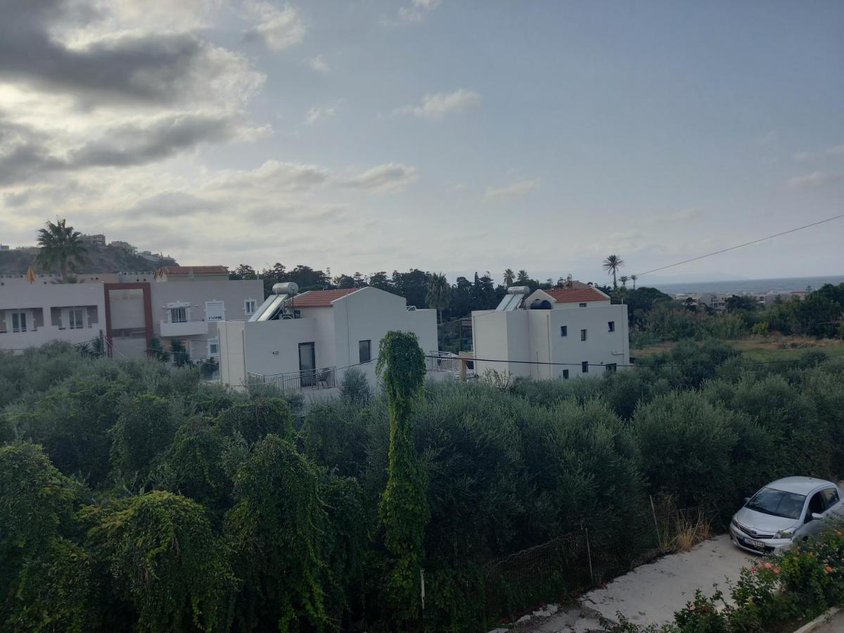 Agia Marina Michalis Litinas Apartments מראה חיצוני תמונה